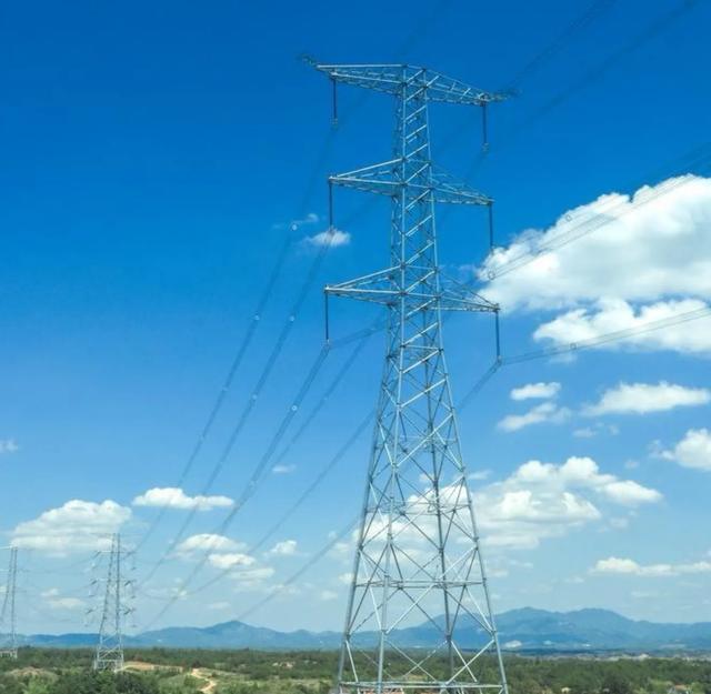 别再傻等“关系”！国家电网招聘真相：现在拼的是分数，不是背景