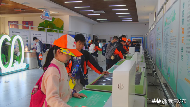 限时福利！南漳金秋菊展结束倒计时，入园参观送菊花……