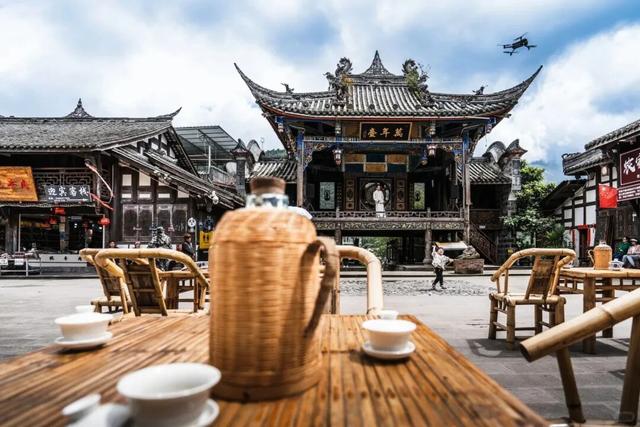 走，去水磨！在青瓦老街里“躺平”一个秋天