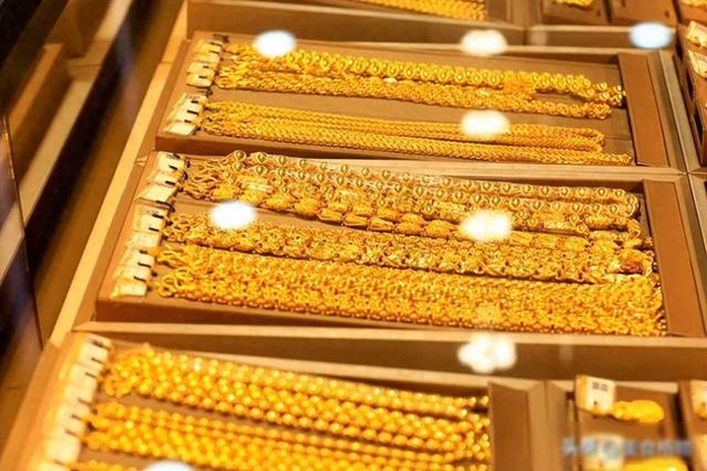 辨别真假黄金，原来这么简单，看一眼这里就知道，涨知识了