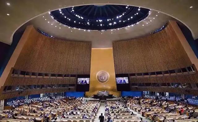 石碑下的驱逐,塞巴斯提亚村民守护的不只是土地,更是文明记忆