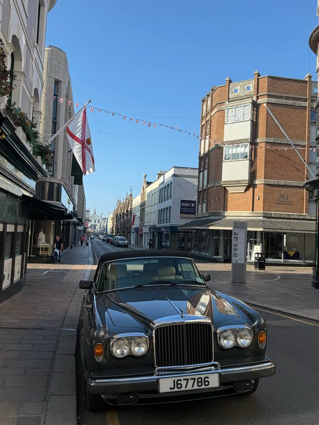 【走遍世界】登上英国三大皇家属地之一的泽西岛🇯🇪
