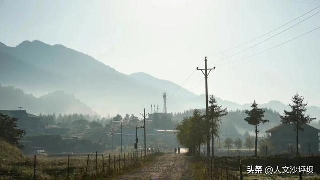 这5个宝藏避暑地，白天耍水、晚上盖被子，本地人都私藏！
