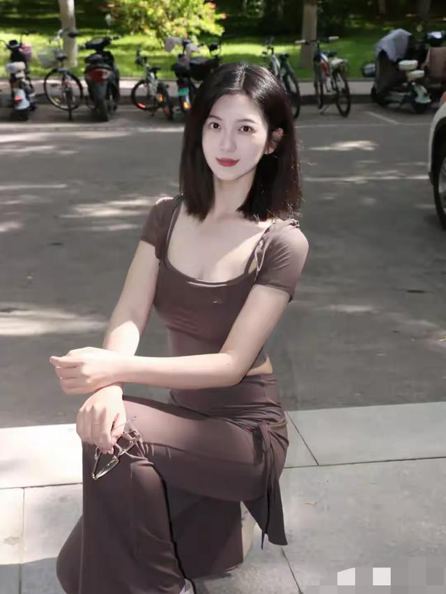兰州交大校花生图惊艳全网！网友惊叹：好似仙女下凡间！