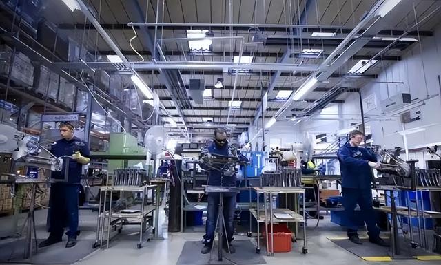 日本巨头在华工厂宣布停产！万人大厂成空壳，产品几乎家家都有