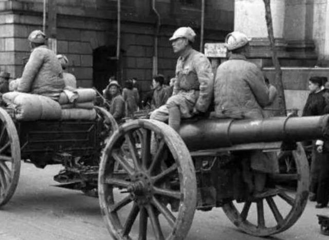 1949年蒋介石败退台湾，带走了多少军队？说出来让人难以接受