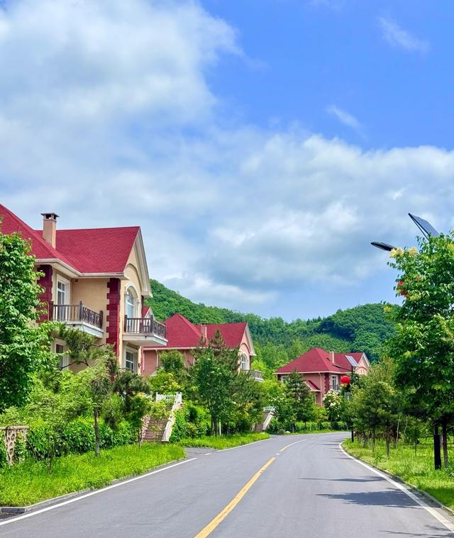 我是北京人	，去了趟辽宁宽甸，忍不住讲讲这小城的独特人文印象。