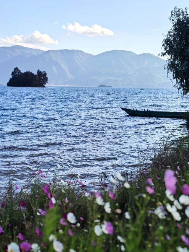 四川：摩梭风情泸沽湖！