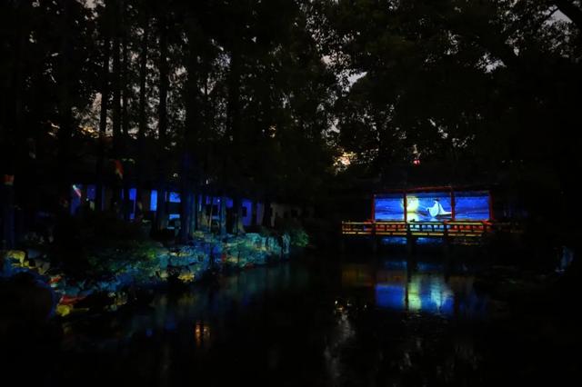 日落后出发,上海夜生活上新→