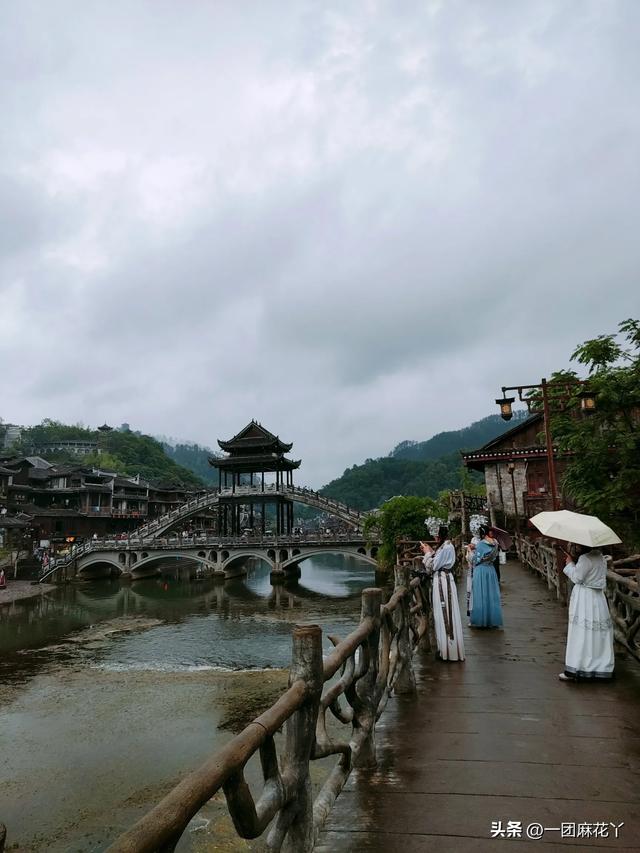 吵起来了