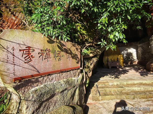 乐山大佛是哪尊佛？为什么是唐代的佛身，民国的佛头？能镇水吗？