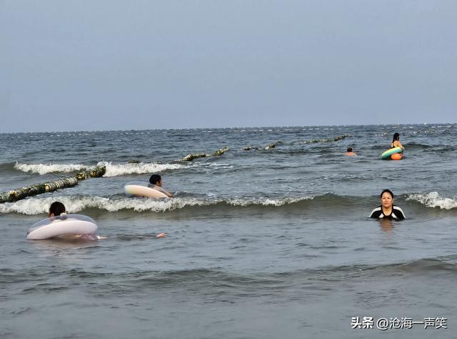 大海的胸怀乐趣，宽阔、宽大、宽慰，畅游、洄游、遨游，还有什么