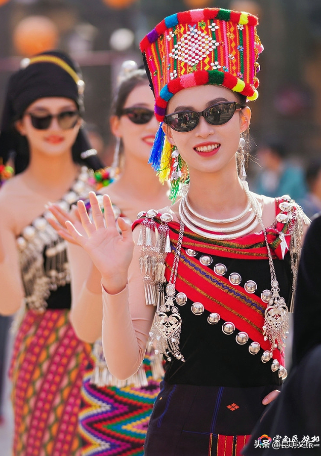 年味续档！云南民族村新春狂欢加时赛，弦子舞+目瑙纵歌体验