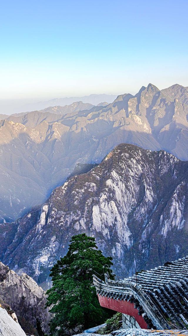 魂牵梦萦，我登上思念已久的华山.......