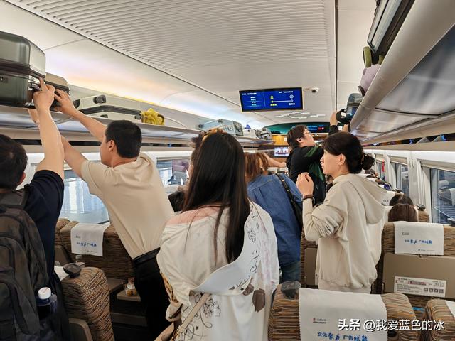 早晨六点出门，下午五点来到了山西地盘最大的城市忻州市