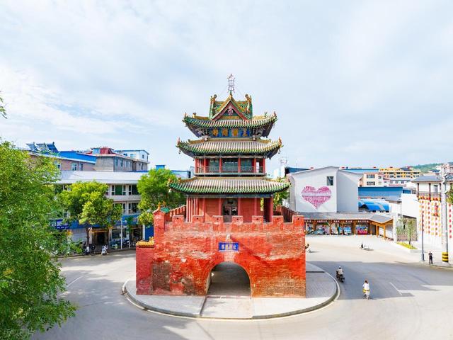 山西吕梁拉来央视跨年晚会聚明星，比拼长治中秋晚会太原演唱会