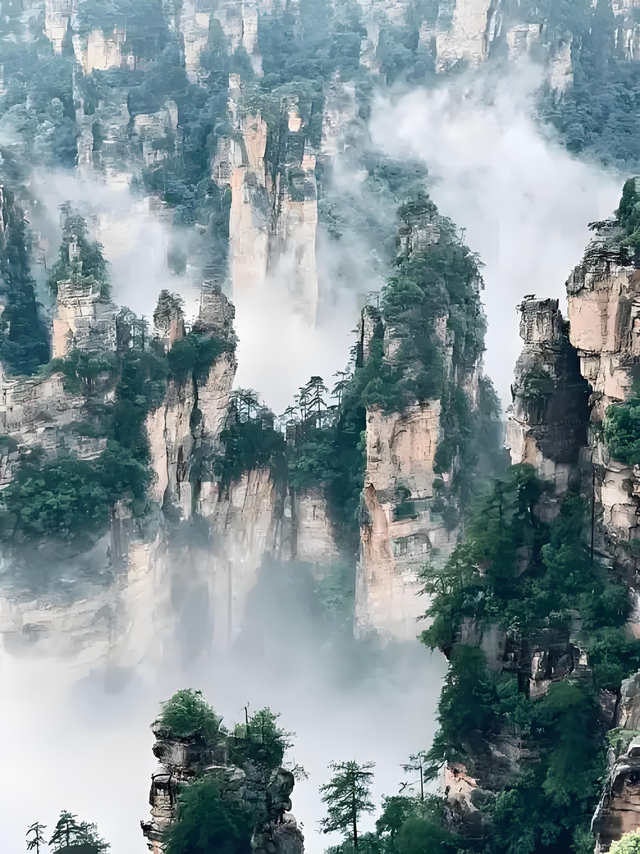 走进张家界，领略自然奇景与神秘传说的魅力