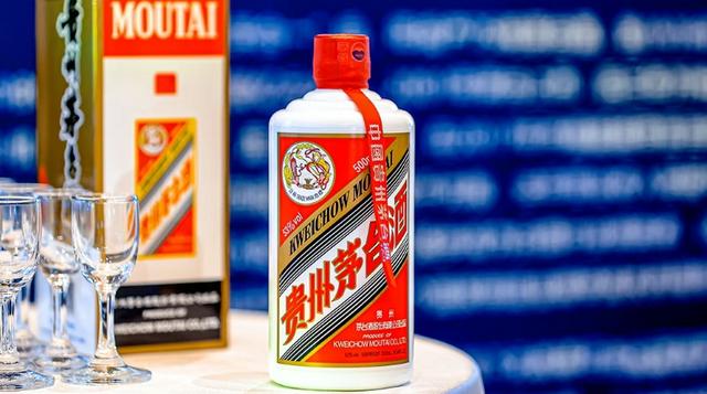 高端白酒降数百元！双节茅台动销增20%，经销商却销量腰斩