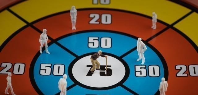 延迟退休2025年执行，这三类人无需延，最早60岁就可退！ 第3张