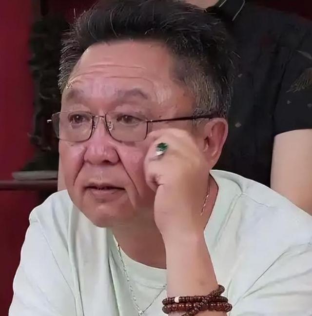 不查不知道一查吓一跳，坐拥北京60亩马场的于谦，私下到底有多壕