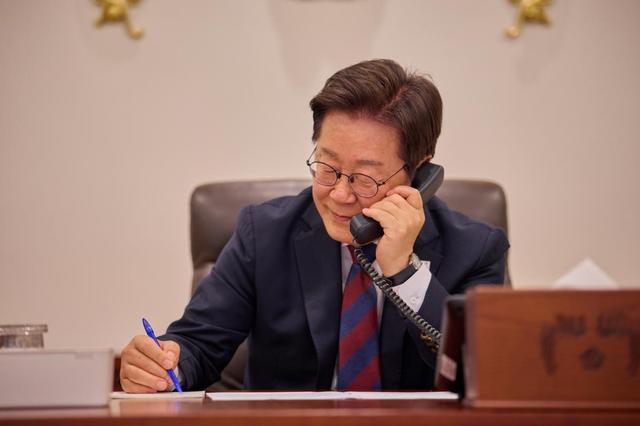 如何看待李在明撇清“亲华”标签