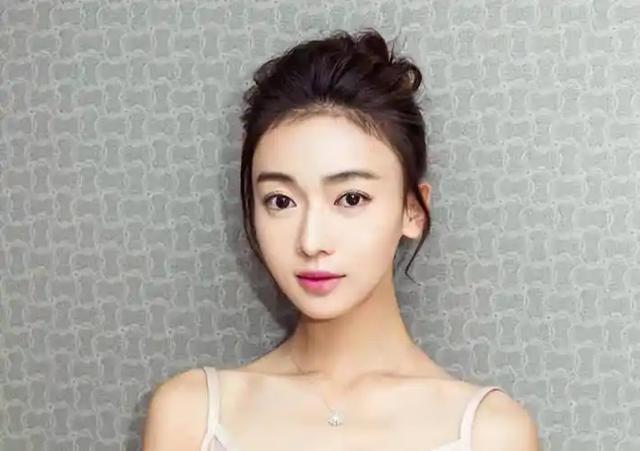 明明是戏子,却把自己当大腕,论"耍大牌",这5位明星真够丢脸