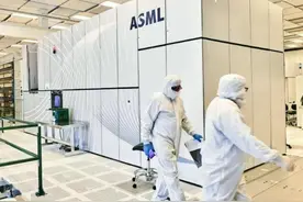 反击美芯片禁令，中企狂砸400亿美元，美媒发现不对：将摆脱依赖图片