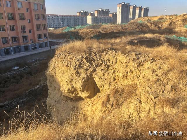 行摄包头东河区工业遗存、人防工程、水利工程设施、日伪建筑遗存
