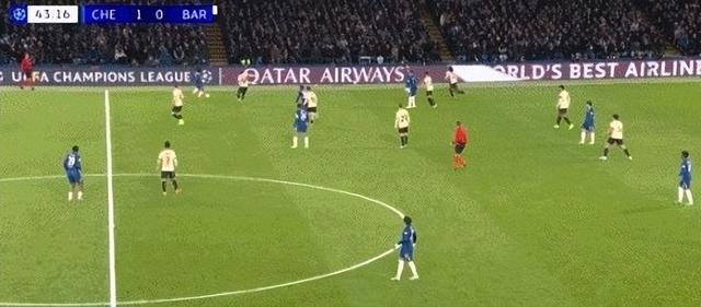 三连胜！切尔西3-0大胜巴萨 埃斯特旺一条龙德拉普破门阿劳霍染红