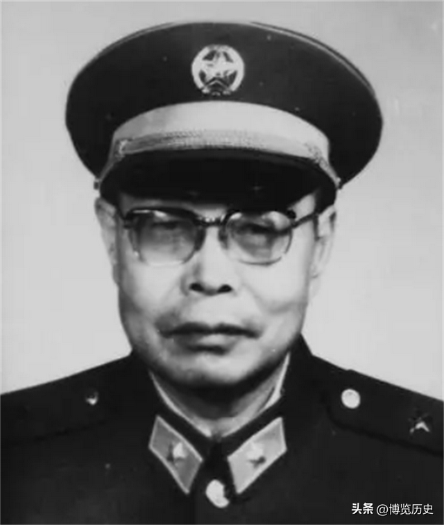 至今健在的开国将帅只剩一位，102岁高龄，身体依旧健朗