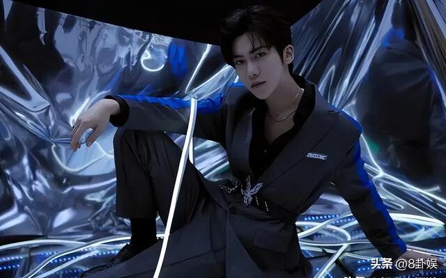 炸裂！26岁男星自曝被“变态控制”6年，女富婆让他结扎，太委屈