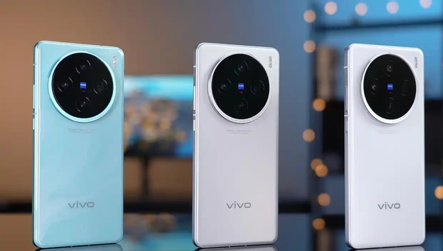手机市场大变天，vivo登顶华，为苹果拼第二，OPPO荣耀面临生死劫