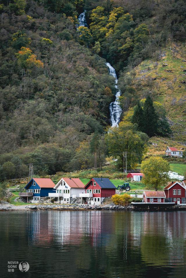 挪威秋韵，峡湾森境