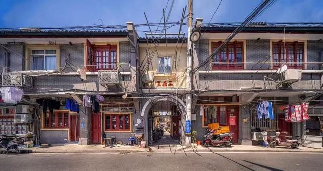 挽留老城厢的旧时光:老西门那一片尚未改造的老城厢，才是老上海