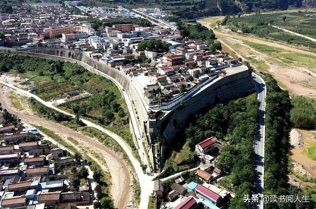 一次与时光对话的行走——天水作家赴吴砦古城文学采风活动侧记