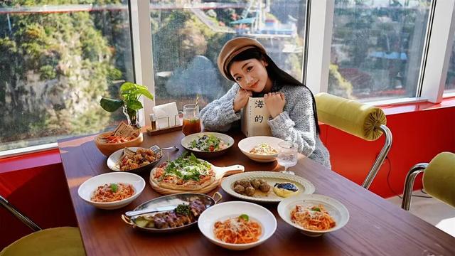 淄博金秋打卡攻略！红叶进入高饱和模式，教你拍出手机氛围感大片！