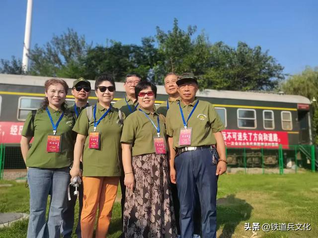 《铁道兵历史文化纪念园》开园一周年纪念仪式在徐州举行