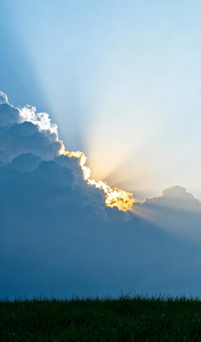 天空不挂云，内心不生尘：真正的自由，从学会“放下”开始