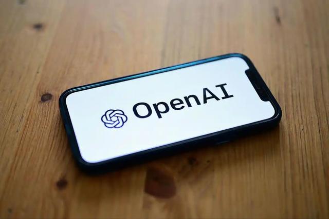OpenAI12月松绑！ChatGPT允许成人内容，争议在哪？