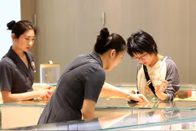 跌跌涨跌跌！黄金，疯了？！图片