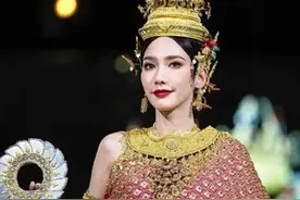 泰娱如今都这么刺激？当红女艺人直接内涵同事，为了热度太拼了？图片