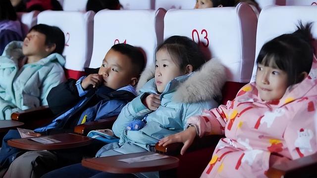 陕西渭南创新皮影戏《惩恶扬善小哪吒》赴甘交流