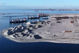 没选黄岩岛和仁爱礁，中国填海造陆项目重启，菲律宾这下进退两难图片