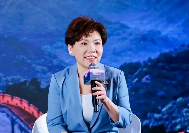 败国家20亿，向洋人下跪，改儿子国籍？"乒坛传奇"邓亚萍实力破谣