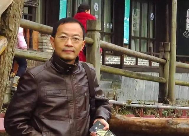 建议把中国分成7个国家，愿为美国战死，北大教授为何口出狂言？