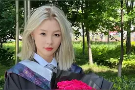 上班真的会改变精神面貌图片