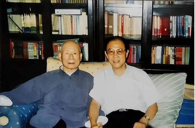 78年被命为北京市委书记，他对华国锋抱怨：我在天津屁股还没坐稳