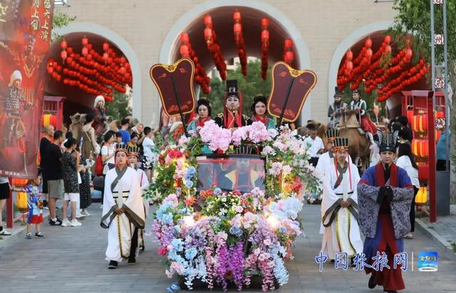 锚定现代化 改革再深化 | 彩虹张掖绘新景 文旅融合催生“七彩丹霞+星空旅游”新业态