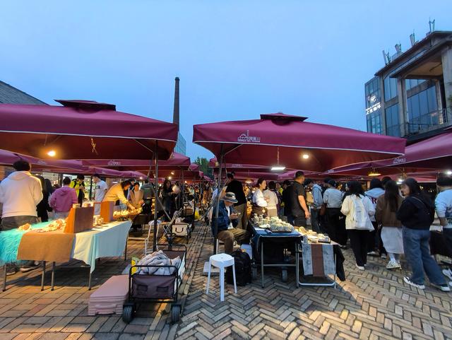 江西五日自由行：陶溪川周末夜市《十三》(2025·10·30～11·3)