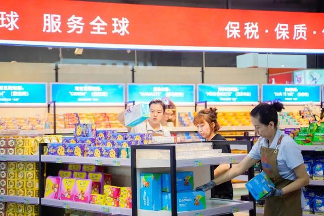 火火火！三坪农场文旅新地标凭什么引游客接踵而来